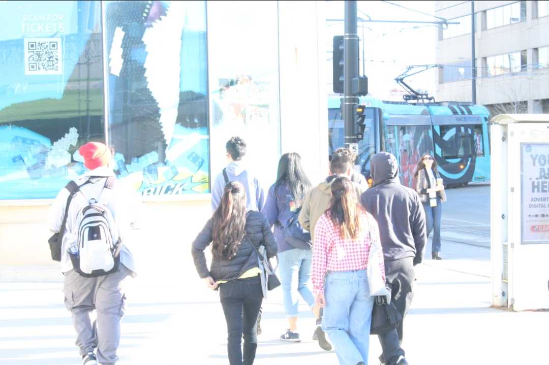 Friends walking over to the convention center to get our lessons done :)