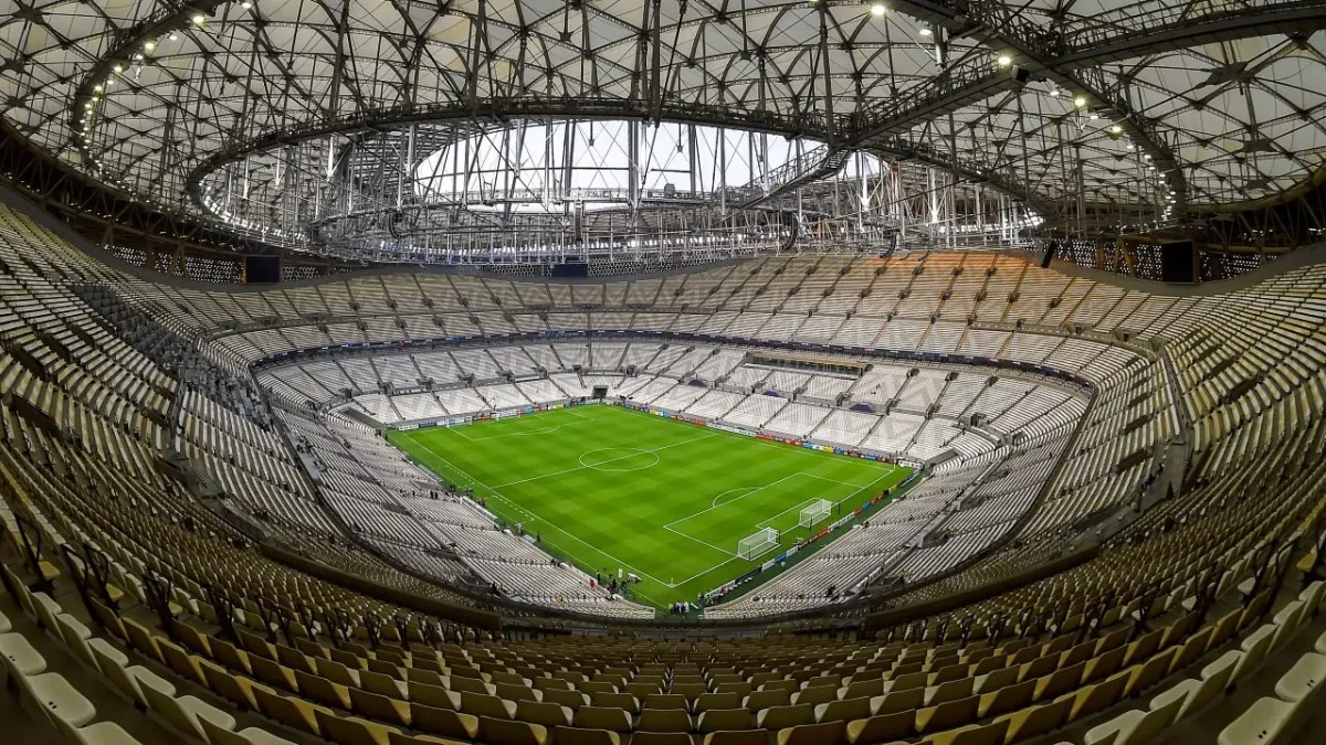 https://www.nbcsportsbayarea.com/soccer/world-cup/how-big-are-world-cup-soccer-fields-field-dimensions-explained/1441576/
